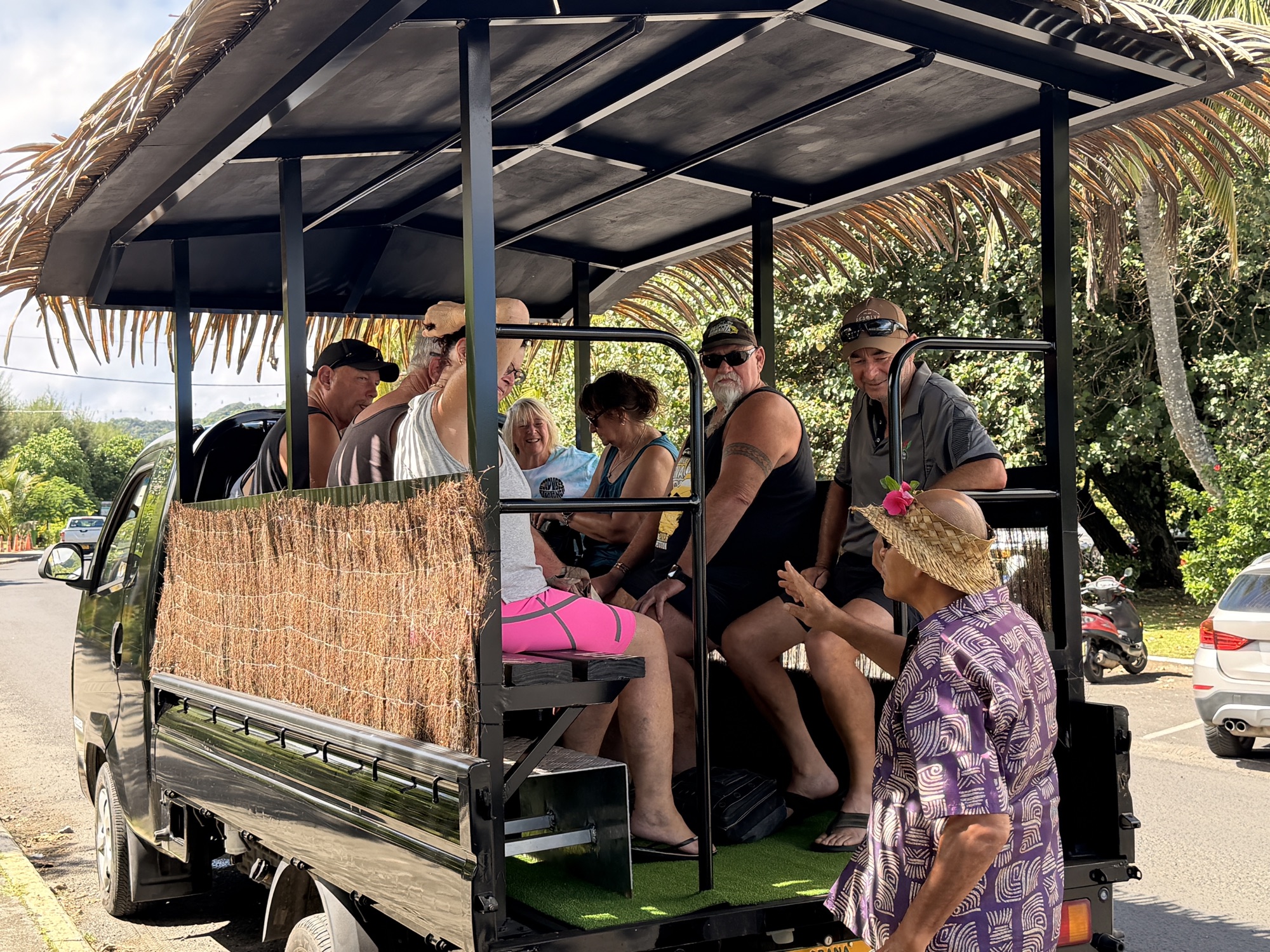 Te Waka Tour on Rarotonga