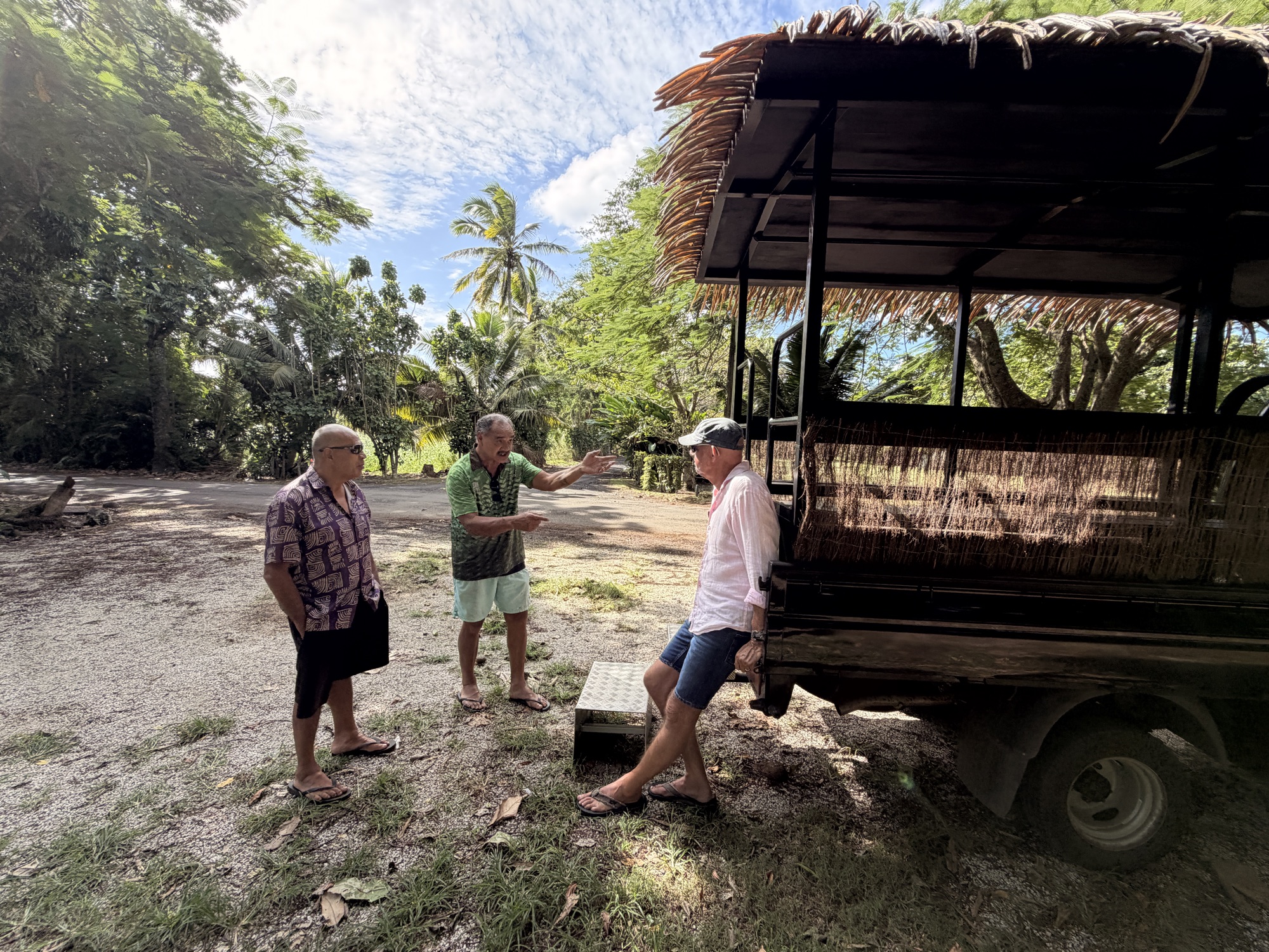 Te Waka Tour on Rarotonga